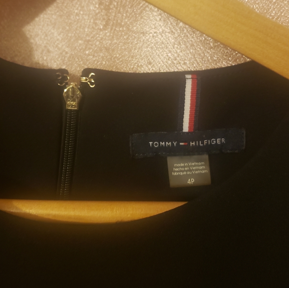 Tommy Hilfiger Black Pleated Sleeve Cocktail Dress - Picture 3 of 10